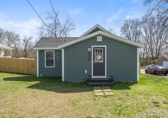 Photo 1 of Sale Pending at 1204 Witham Rd, Muskegon, MI 49445 | MLS# 65026024910 | Listing updated on 2026-06-20