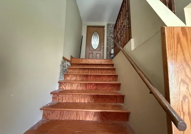 Photo 3 of Single family home for sale at 2851 Jarman St, Muskegon, MI 49444 | MLS# 65026024919 | Listing updated on 2026-07-20
