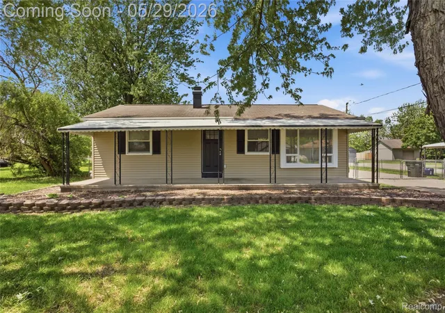 Photo 1 of Single family home for sale at 37257 Dundee St, Sterling Heights, MI 48310 | MLS# 20261038370 | Listing updated on 2026-09-08