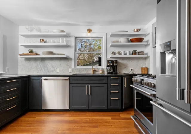 Photo 4 of Single family home for sale at 821 Webster St, Traverse City, MI 49686 | MLS# 78080068825 | Listing updated on 2026-05-30