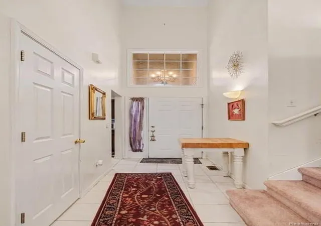 Listing Photo 4 - Condo for sale in building located at 2053 Golfcrest Dr, Davison, MI 48423