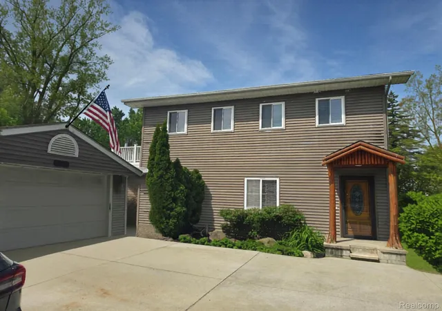 2nd image of 135 N Haven St, Novi, MI 48377 | MLS# 20261038449