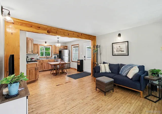 Photo 4 of Single family home for sale at 5070 W Harvard Ave, Clarkston, MI 48348 | MLS# 20261038485 | Listing updated on 2026-06-14