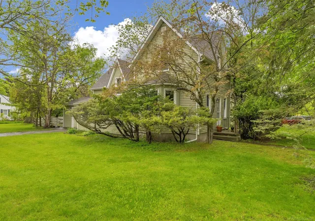 Photo 3 of Single family home for sale at 7153 Lake St, Lexington, MI 48450 | MLS# 58050209042 | Listing updated on 2026-09-08