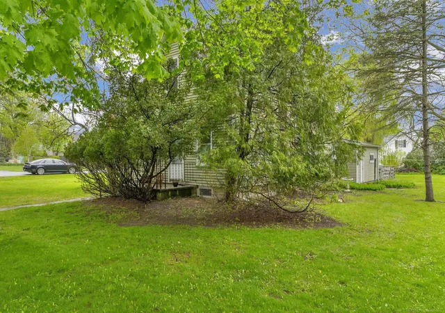 Photo 4 of Single family home for sale at 7153 Lake St, Lexington, MI 48450 | MLS# 58050209042 | Listing updated on 2026-09-08