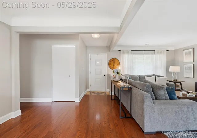 Photo 3 of Single family home for sale at 14338 Shadywood Dr, Plymouth, MI 48170 | MLS# 20261038509 | Listing updated on 2026-06-20