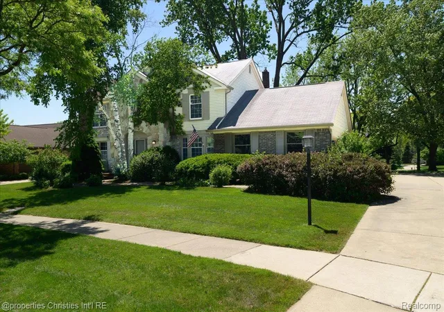 1st image of 2901 Shadywood Dr, Troy, MI 48098 | MLS# 20261038515