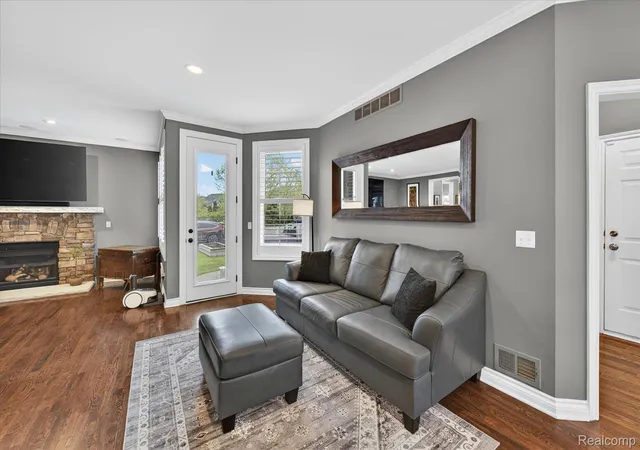 Photo 4 of Single family home for sale at 744 Constitution St, Canton, MI 48188 | MLS# 20261038563 | Listing updated on 2026-06-13