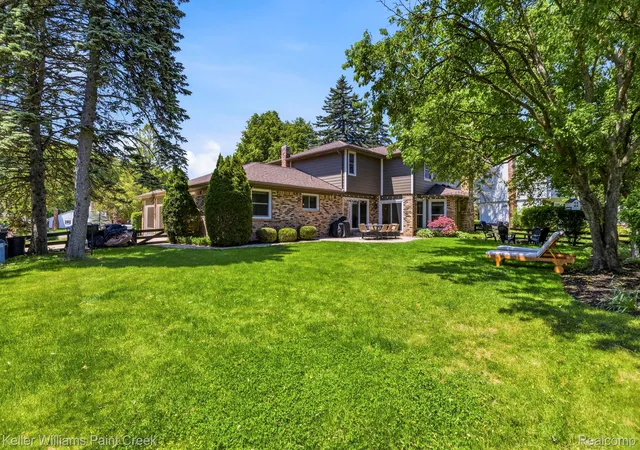 5th image of 1675 Kilburn Rd N, Rochester Hills, MI 48306 | MLS# 20261038567