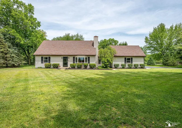 Homes for sale in Ida Township Monroe, MI | 14060 Todd Rd, Ida Township Monroe, MI 49270 | MLS# 57050209070
