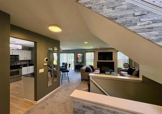 Listing Photo 4 - Condo for sale in building located at 2683 Ambassador Dr, Ypsilanti, MI 48198