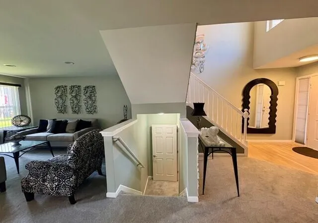 Listing Photo 5 - Condo for sale in building located at 2683 Ambassador Dr, Ypsilanti, MI 48198