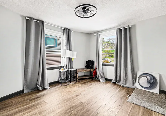 Listing Photo 5 - Condo for sale in building located at 448 Houston Ave, Muskegon, MI 49441