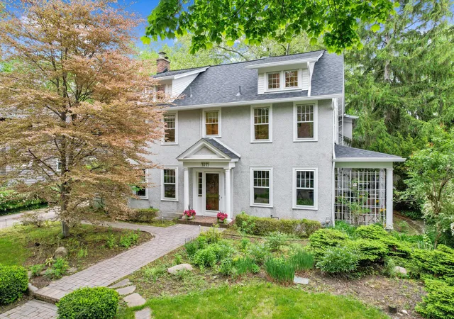Photo 1 of Single family home for sale at 1011 Lincoln Ave, Ann Arbor, MI 48104 | MLS# 81026025091 | Listing updated on 2026-06-01
