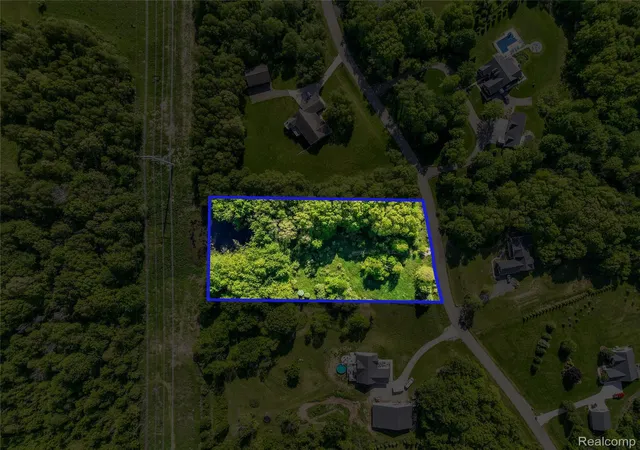 4th image of 000 Coyote Run, Holly, MI 48442 | MLS# 20261038681