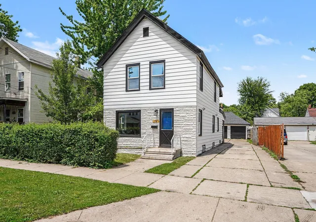 Homes for sale in Grand Rapids City Kent, MI | 757 6th St Nw, Grand Rapids City Kent, MI 49504 | MLS# 65026025104