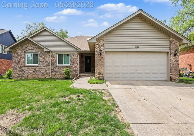 Photo 1 of Single family home for sale at 1614 Crestline Ln, Rochester Hills, MI 48307 | MLS# 20261038710 | Listing updated on 2026-05-29