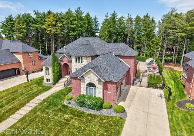 4th image of 3334 Creekview Dr, Davison, MI 48423 | MLS# 20261038711