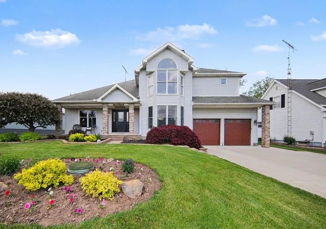 1st image of 7496 Kingsley Dr, Onsted, MI 49265 | MLS# 81026025121