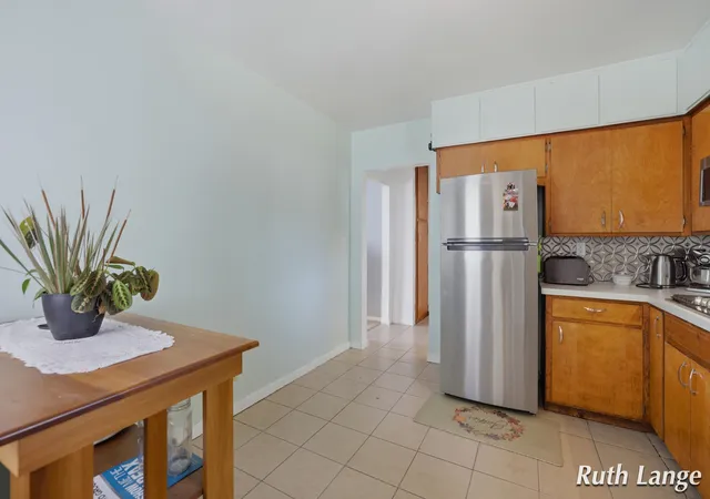 Homes for sale in Muskegon Charter Township Muskegon, MI | 1640 Mclaughlin Ave, Muskegon Charter Township Muskegon, MI 49442 | MLS# 65026025170