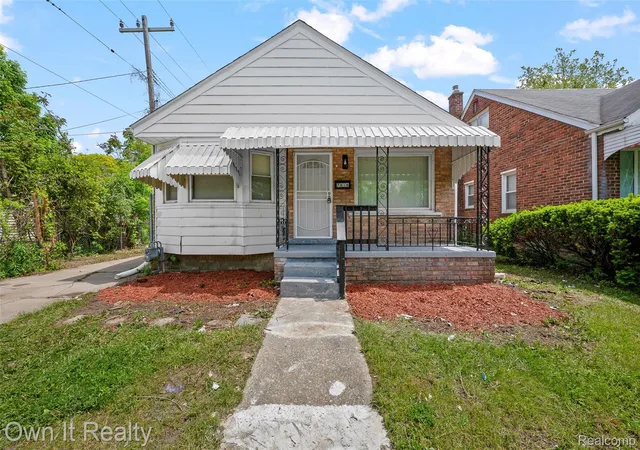 Photo 1 of Sale Pending at 7816 Fielding St, Detroit, MI 48228 | MLS# 20261038767 | Listing updated on 2026-06-10