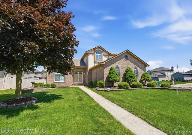 Photo 2 of Single family home for sale at 24883 Curtis Dr, Flat Rock, MI 48134 | MLS# 20261038789 | Listing updated on 2026-06-13