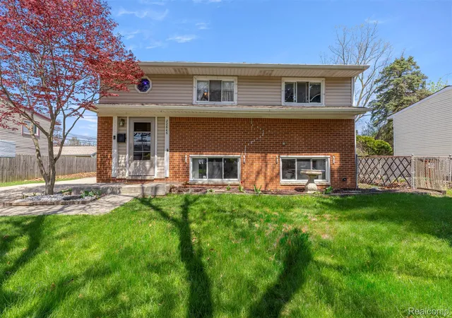 Homes for sale in Rockwood City Wayne, MI | 22646 Candace Dr, Rockwood City Wayne, MI 48173 | MLS# 20261038805