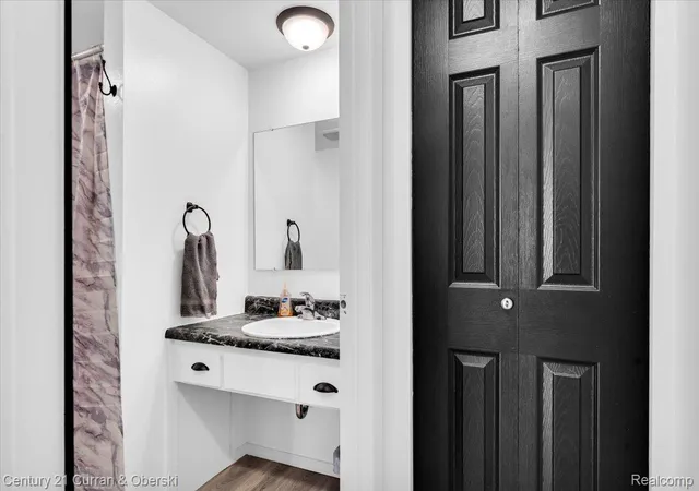 image of 517 John Anderson Ct, Monroe, MI 48162