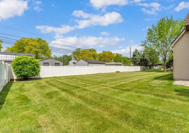 image of 517 John Anderson Ct, Monroe, MI 48162