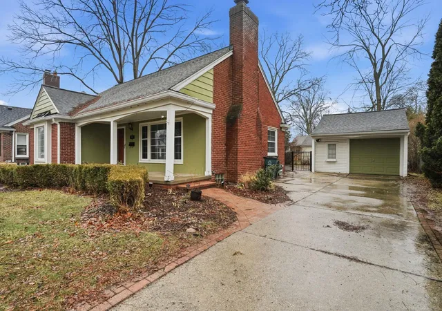Photo 3 of Single family home for sale at 32200 Arlington Dr, Beverly Hills, MI 48025 | MLS# 58050209177 | Listing updated on 2026-06-10
