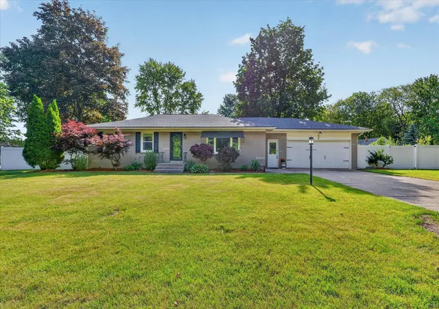 Homes for sale in Gaines Charter Township Kent, MI | 6990 Madison Ave Se, Gaines Charter Township Kent, MI 49548 | MLS# 65026025262