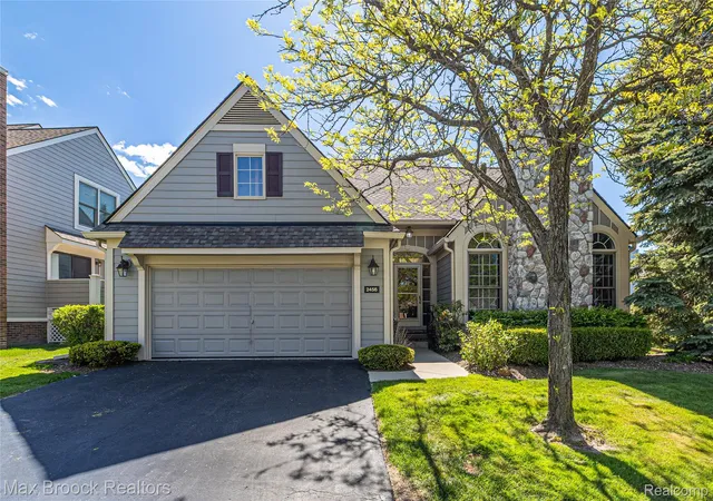 Photo 1 of Condo for sale at 2456 Inglehill Point, Bloomfield Hills, MI 48304 | MLS# 20261038868 | Listing updated on 2026-05-29