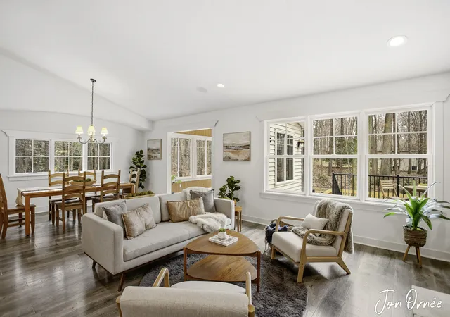 Photo 3 of Single family home for sale at 3359 Gaslight Ln, Saugatuck, MI 49453 | MLS# 71026025287 | Listing updated on 2026-06-03