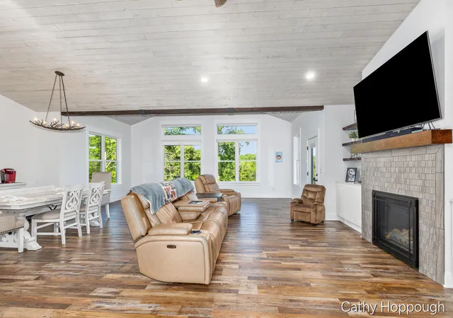 Photo 4 of Single family home for sale at 7192 Morrison Lake Rd, Saranac, MI 48881 | MLS# 65026025292 | Listing updated on 2026-09-14
