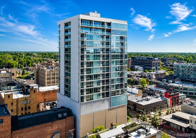 Photo 1 of Condo for sale at 432 S Washington Ave #1804, Royal Oak, MI 48067 | MLS# 20261038914 | Listing updated on 2026-10-07