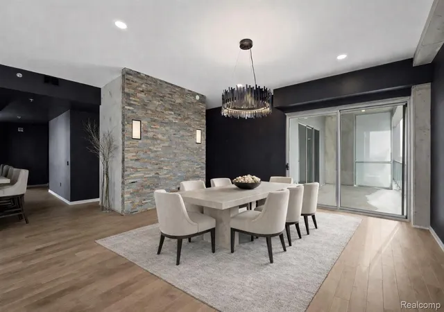 Photo 4 of Condo for sale at 432 S Washington Ave #1804, Royal Oak, MI 48067 | MLS# 20261038914 | Listing updated on 2026-10-07