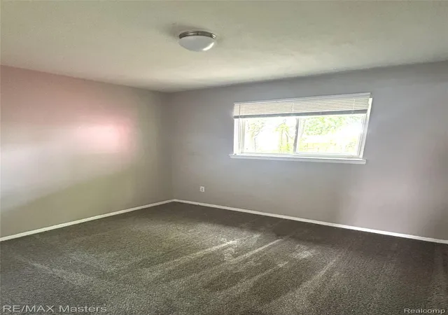 4th image of 4210 Hazel Ave, Lincoln Park, MI 48146 | MLS# 20261038931