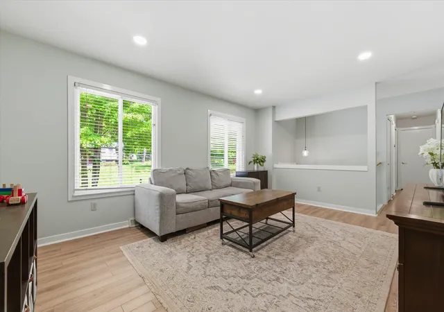 Photo 4 of Single family home for sale at 2639 Kathleen Dr, Brighton, MI 48114 | MLS# 81026025324 | Listing updated on 2026-06-01