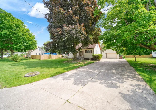 Photo 2 of Single family home for sale at 161 N State St, Michigan Center, MI 49254 | MLS# 55026025309 | Listing updated on 2026-06-02