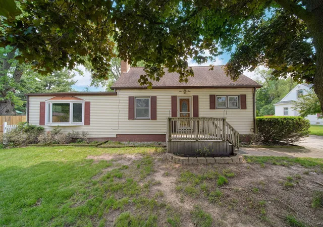 Photo 4 of Single family home for sale at 161 N State St, Michigan Center, MI 49254 | MLS# 55026025309 | Listing updated on 2026-06-02
