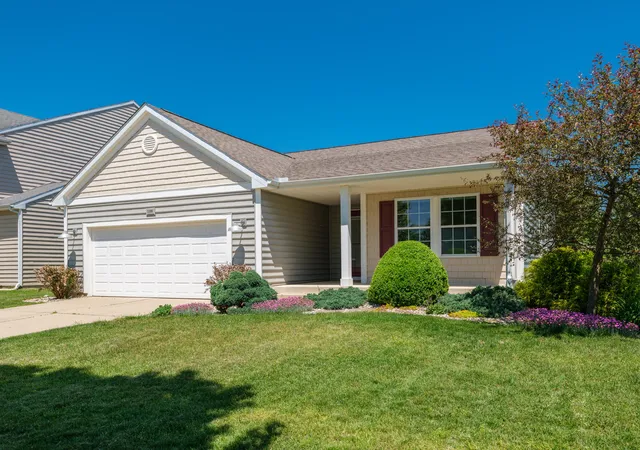 1st image of 1108 Gardner Pond Ln, Vicksburg, MI 49097 | MLS# 66026025322