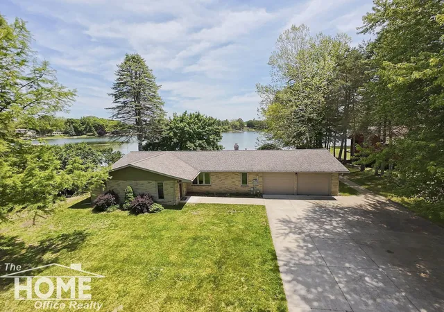 1st image of 4879 Mohican Trl, Owosso, MI 48867 | MLS# 5050209224