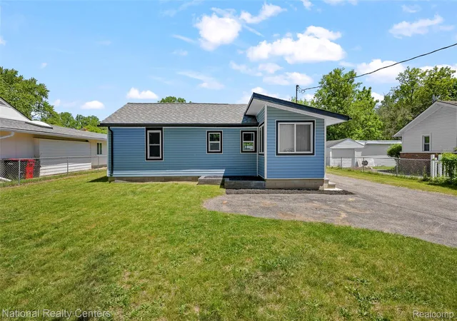 Homes for sale in Southfield City Oakland, MI | 23284 Almira St, Southfield City Oakland, MI 48033 | MLS# 20261038960