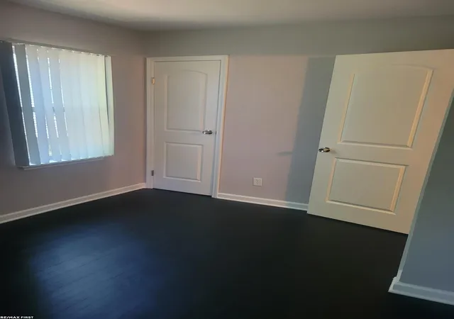 5th image of 21441 Atlantic Av Ave, Warren, MI 48091 | MLS# 58050209230