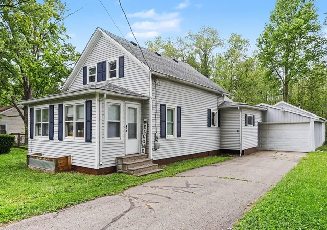 Photo 1 of Sale Pending at 1743 Colby Ave, Kalamazoo, MI 49004 | MLS# 66026025348 | Listing updated on 2026-06-04