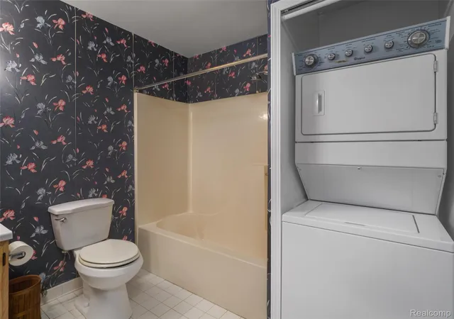 Photo 3 of Condo for sale at 1127 S Lake Dr #206, Novi City Oakland, MI 48377 | MLS# 20261038987 | Listing updated on 2026-09-19