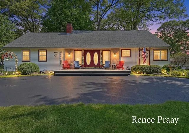 Photo 1 of Sale Pending at 2816 Green Ridge Ave, Muskegon, MI 49445 | MLS# 71026025376 | Listing updated on 2026-06-02