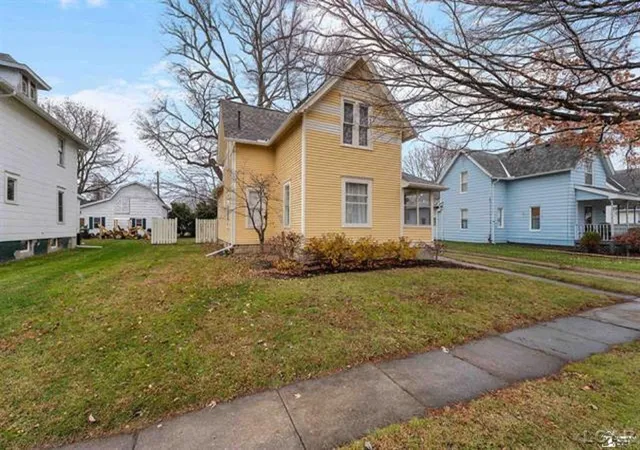 Homes for sale in Blissfield Village Lenawee, MI | 224 Cherry St, Blissfield Village Lenawee, MI 49228 | MLS# 56050209257