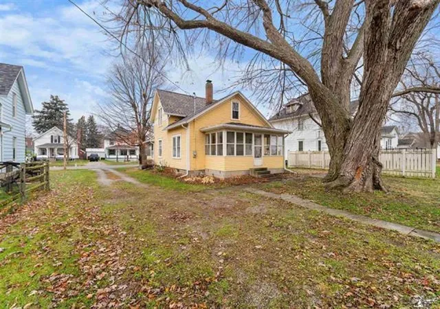 Homes for sale in Blissfield Village Lenawee, MI | 224 Cherry St, Blissfield Village Lenawee, MI 49228 | MLS# 56050209257