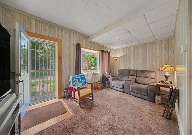 Photo 2 of Single family home for sale at 710 Union St, Jackson, MI 49203 | MLS# 81026025391 | Listing updated on 2026-06-04